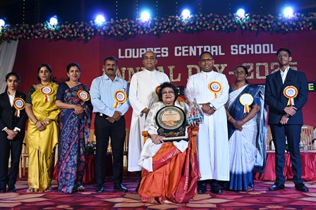 LCS ANNUAL DAY 2025 – KG and Senior sectiuon