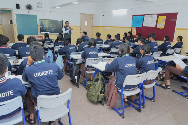 Modern Classroom